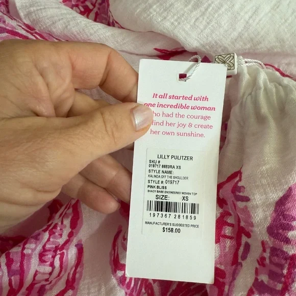 NWT Lilly Pulitzer Kalinda Off the Shoulder Top - Picture 2 of 4
